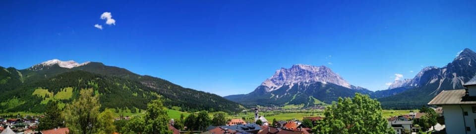View (from property/room), View (from property/room), Landmark view