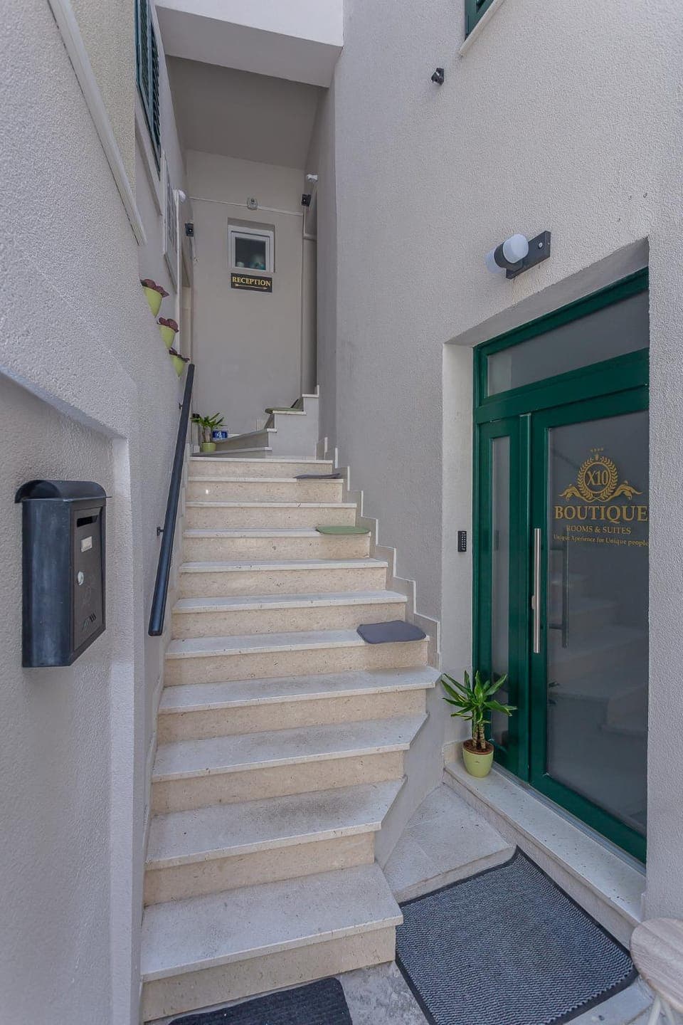 Facade/entrance, Property logo or sign