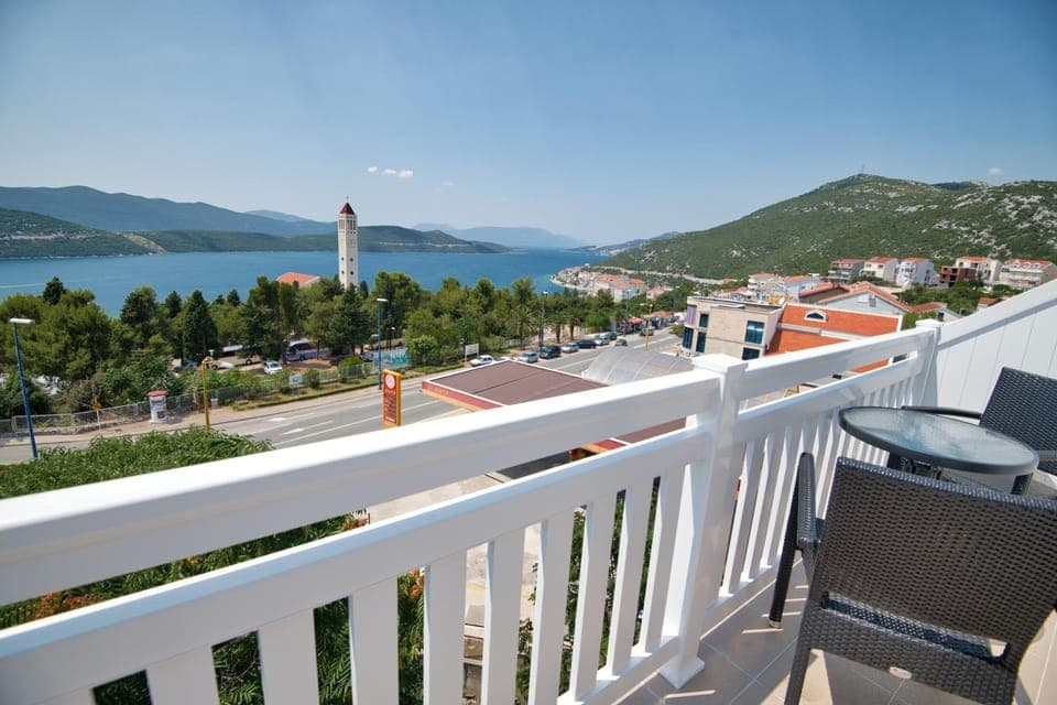 Property building, View (from property/room)