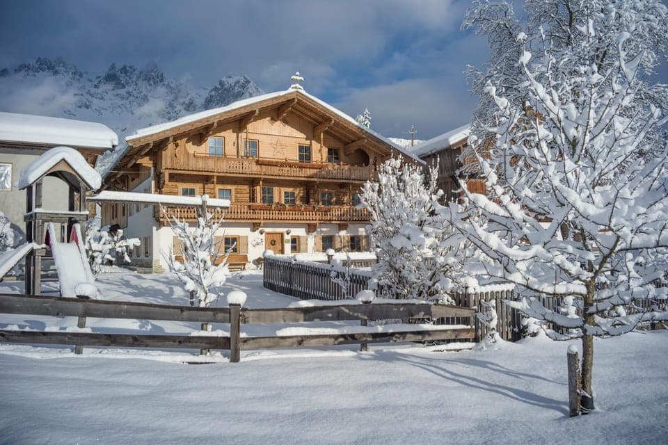 Property building, Day, Winter