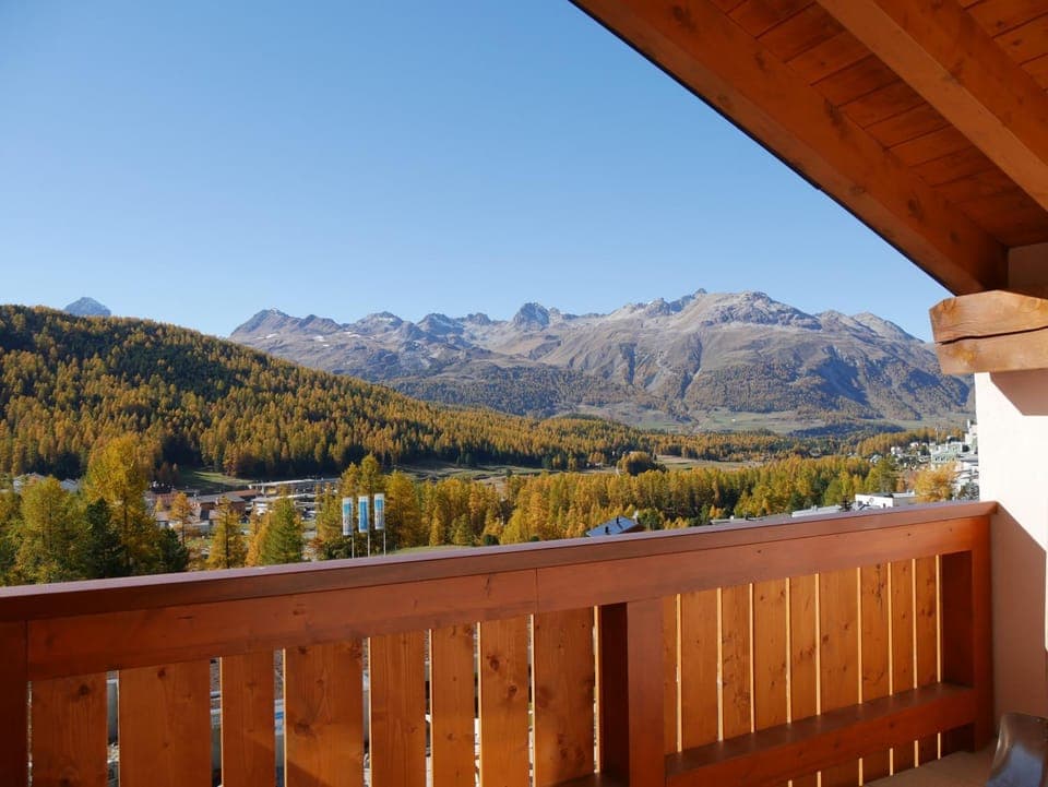 Balcony/Terrace, Mountain view