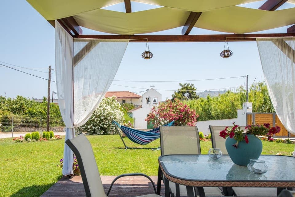 Patio, Garden