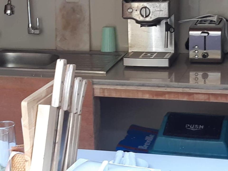 Coffee/tea facilities, Kitchen or kitchenette, toaster