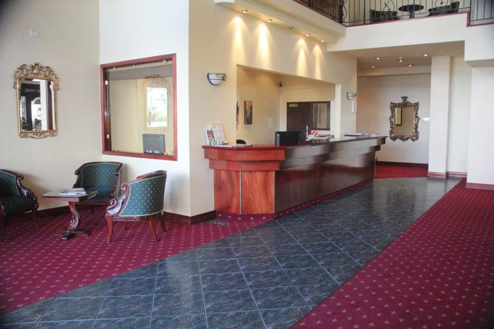 Staff, Lobby or reception