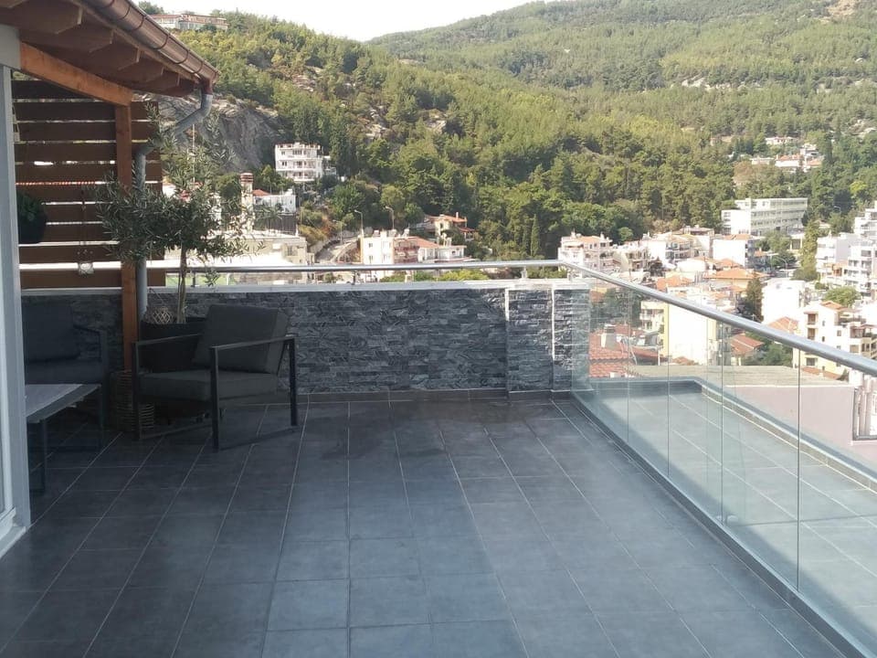 Natural landscape, Balcony/Terrace, Mountain view