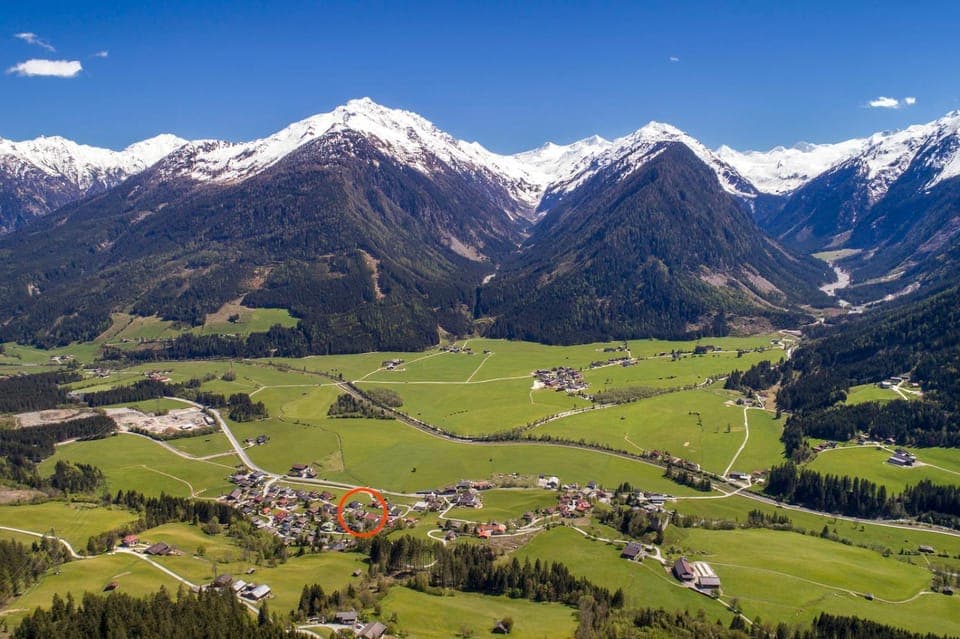 Spring, On site, Mountain view