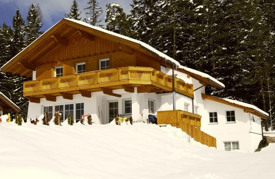 Property building, Winter