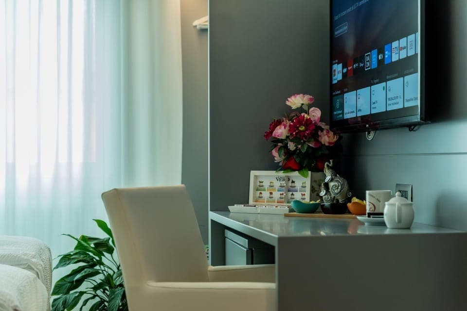 TV and multimedia, Bedroom