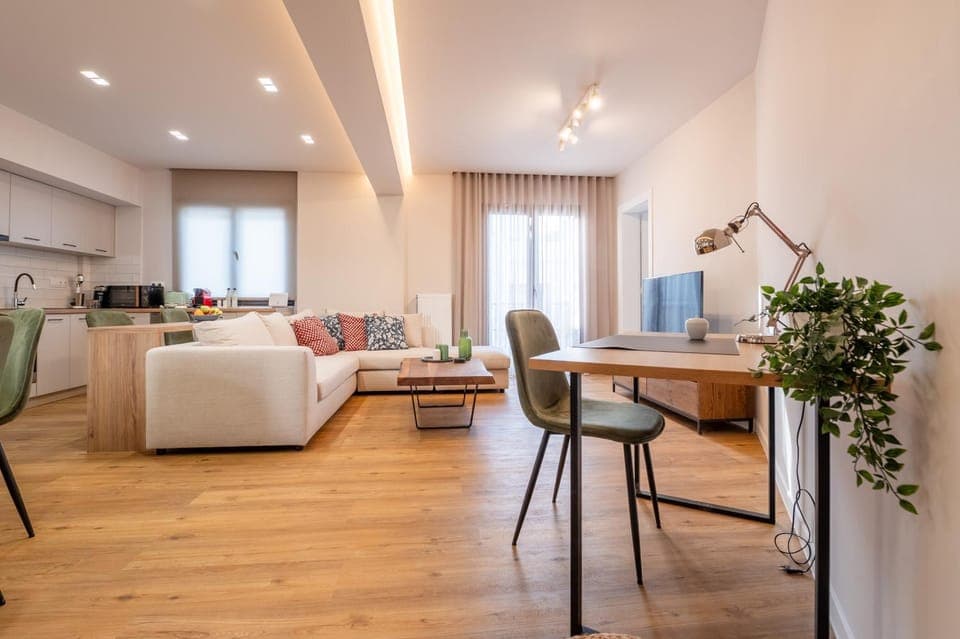 Kitchen or kitchenette, Living room, Photo of the whole room, Seating area