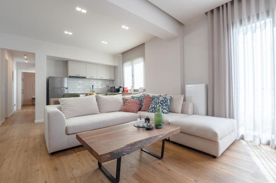Kitchen or kitchenette, Living room, Seating area