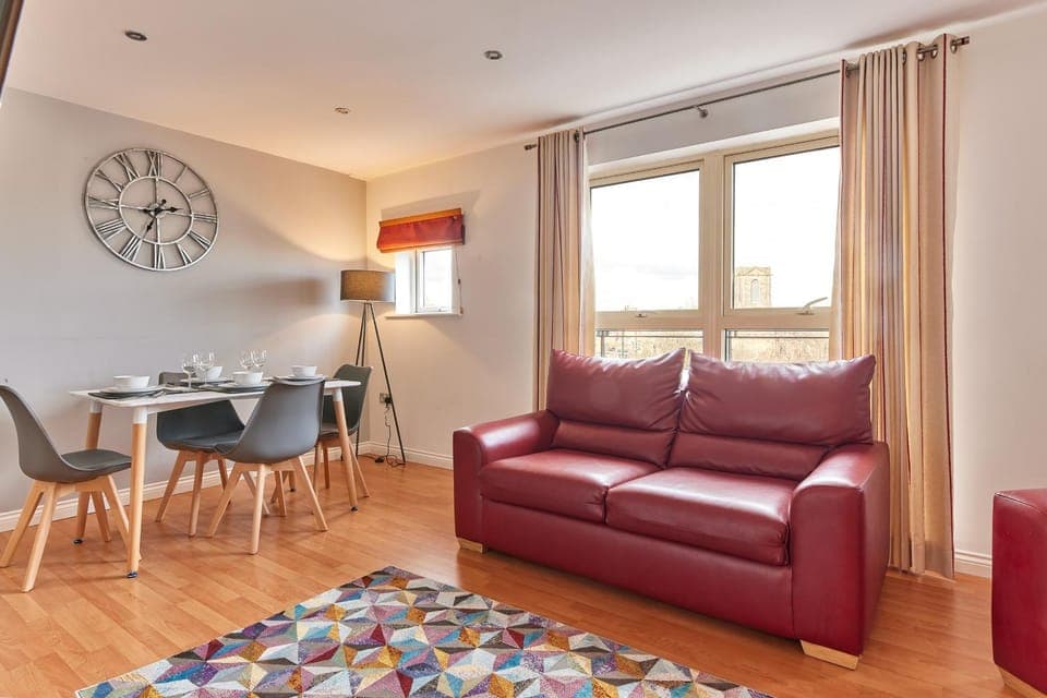 Communal lounge/ TV room, Living room