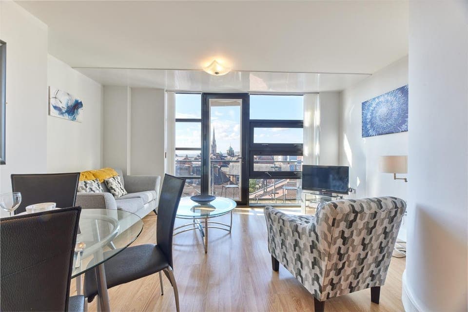 Communal lounge/ TV room, Living room