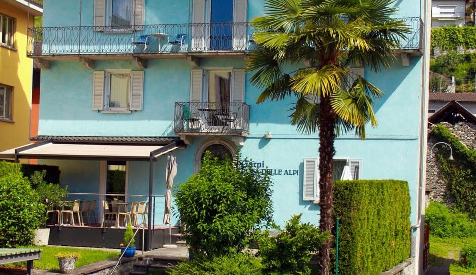 Property building, Balcony/Terrace