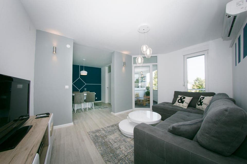 TV and multimedia, Living room