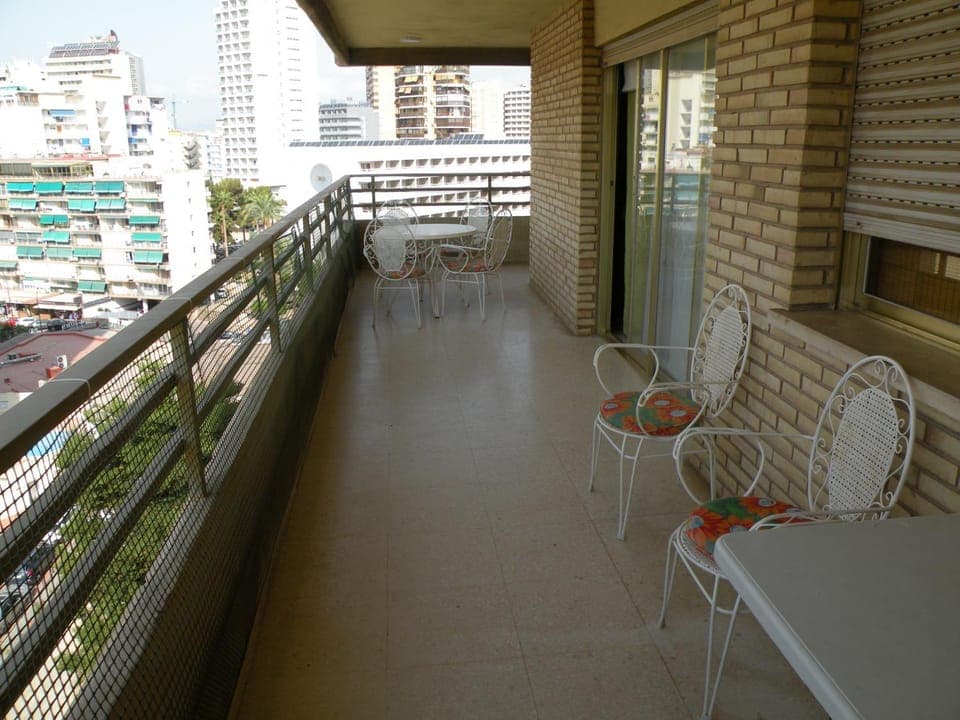 Balcony/Terrace, City view, Street view