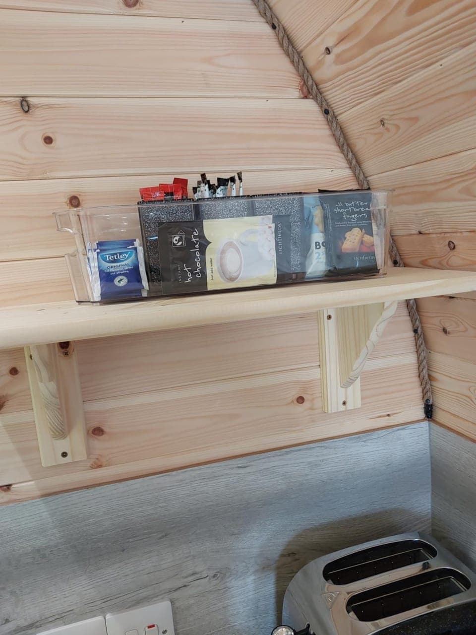 Coffee/tea facilities