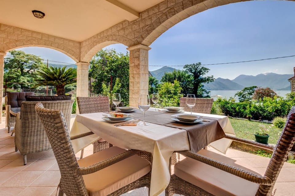 Garden, Balcony/Terrace, Beach, Garden view, Sea view, Family