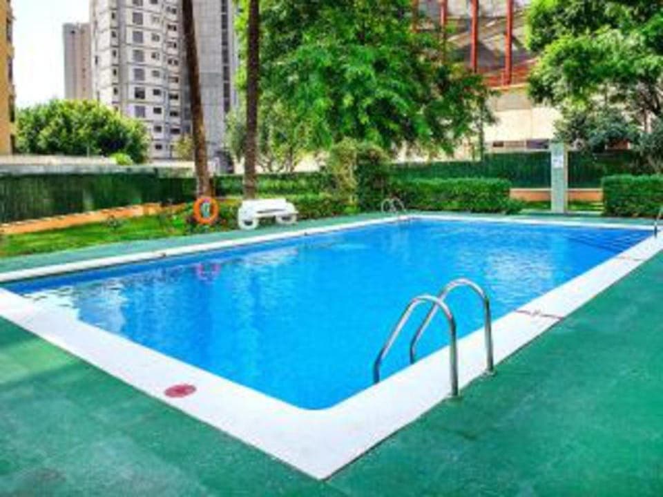 PLAYA LEVANTE-Alha-PISCINA-WIFI-AIRE ACOND, 5 ADULTOS,-NO-JOVENES- Parking extra Apartment in Benidorm