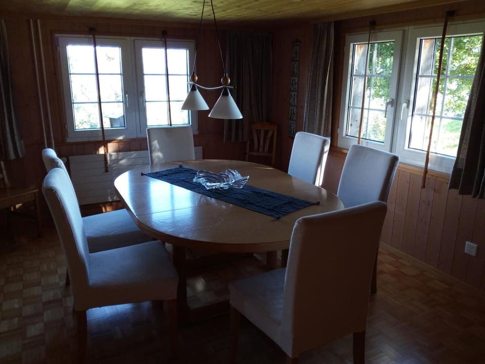 Decorative detail, Dining area