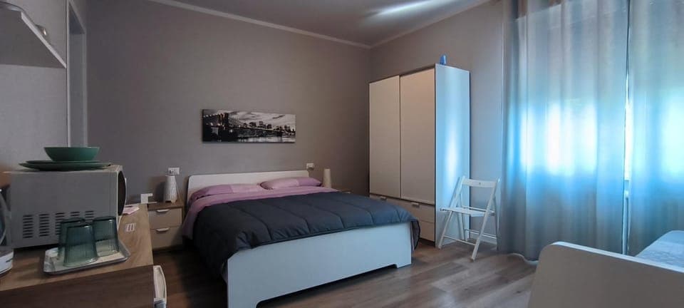 Bed, Photo of the whole room, Bedroom, wardrobe