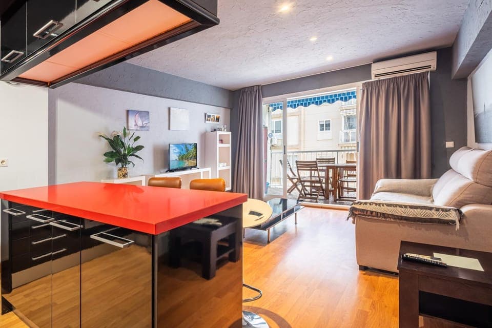 Bed, TV and multimedia, Kitchen or kitchenette, Living room, Dining area, air conditioner