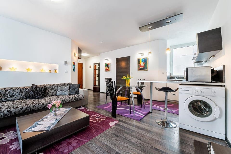 Kitchen or kitchenette, Living room, Seating area, washing machine