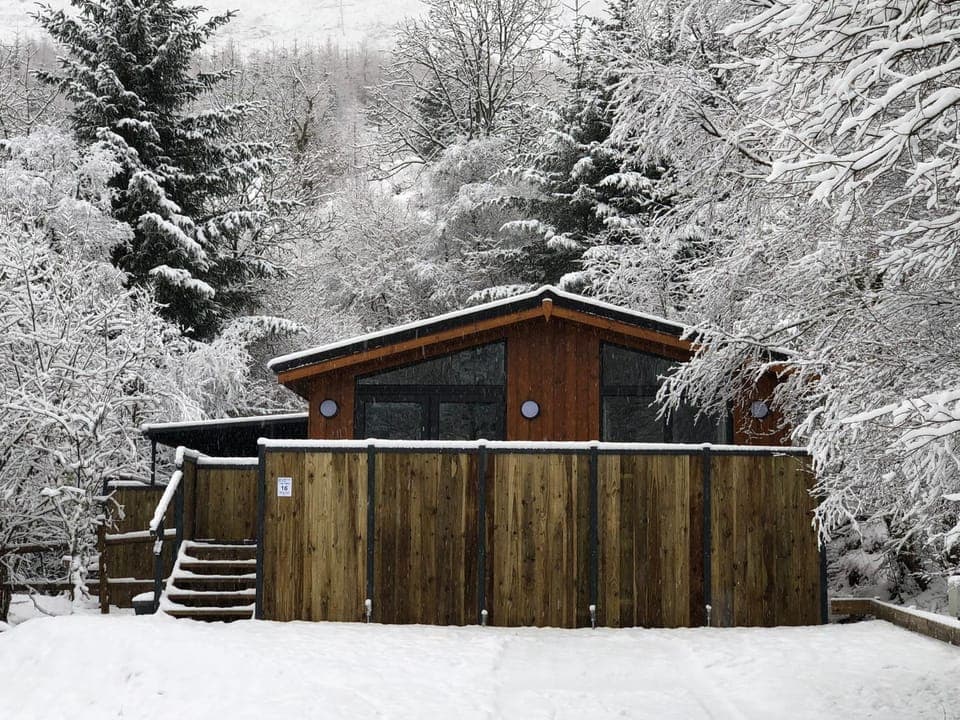 Property building, Natural landscape, Winter, Hot Tub, View (from property/room)