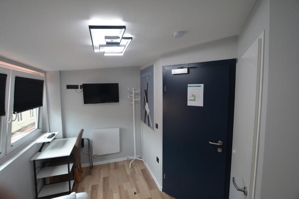 TV and multimedia, Photo of the whole room