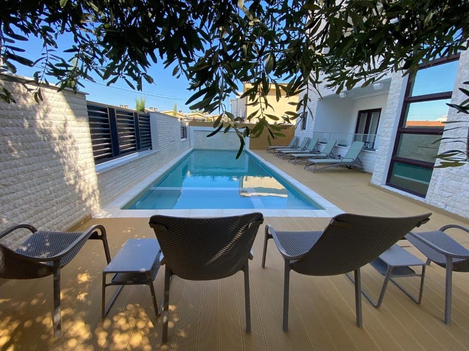 Property building, Swimming pool