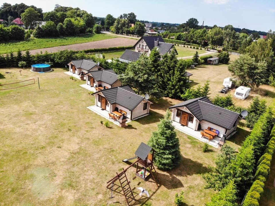 Property building, Activities, Bird's eye view, Children play ground, Beach, Garden view, Swimming pool, Sports