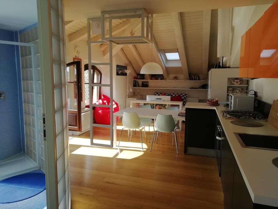 Kitchen or kitchenette, Living room, Dining area