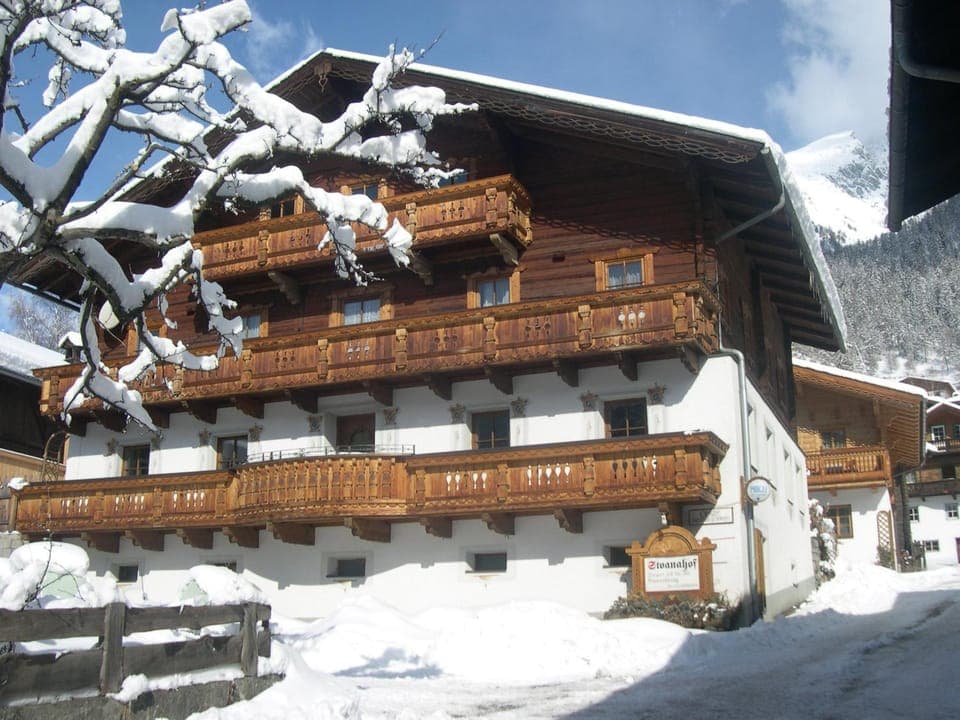 Property building, Winter