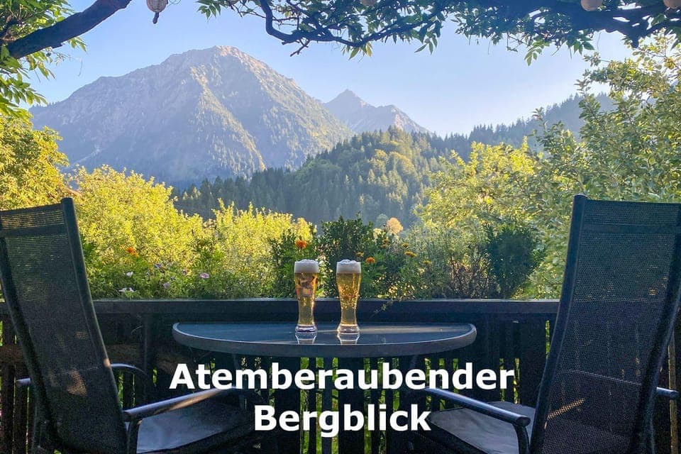 View (from property/room), Balcony/Terrace, Mountain view