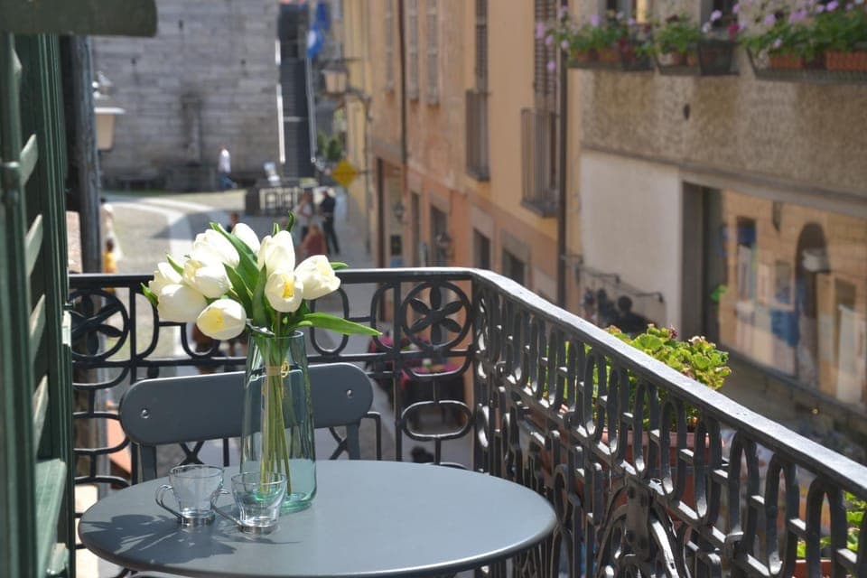 Balcony/Terrace, City view
