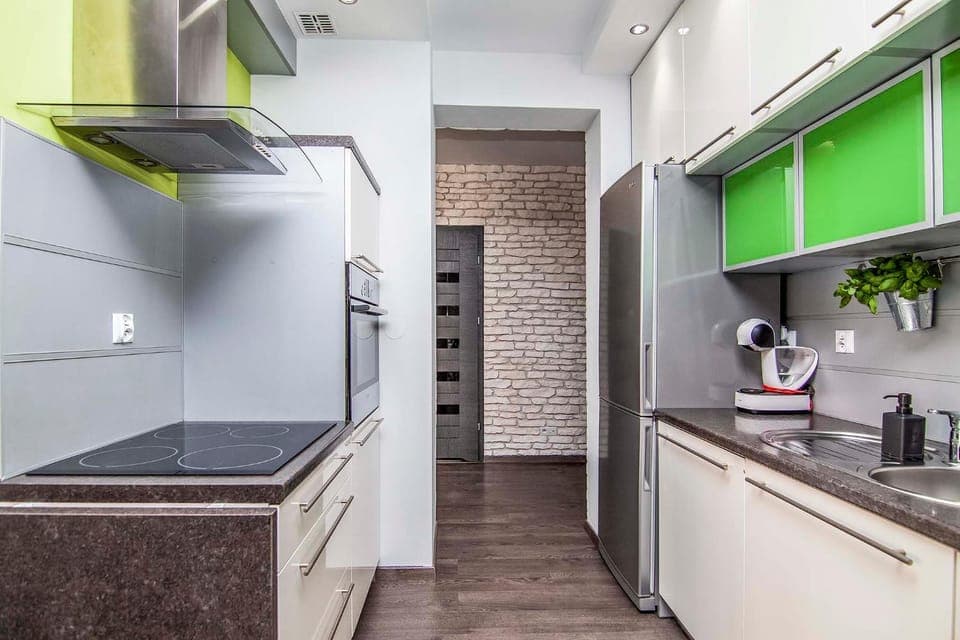 Kitchen or kitchenette