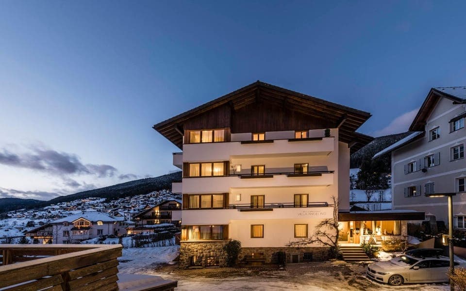 Property building, Winter