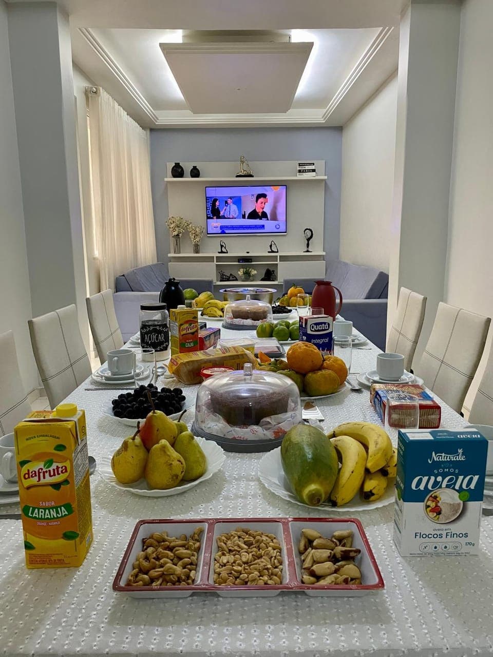 Food and drinks, Food