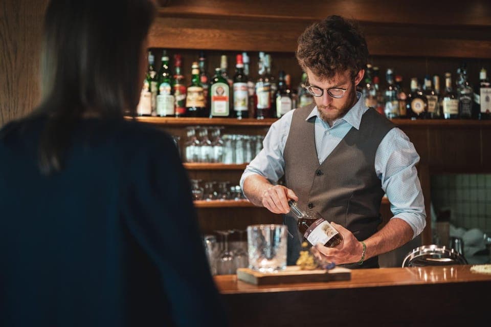 Staff, People, Food and drinks, Drinks, Alcoholic drinks, Non alcoholic drinks, Family