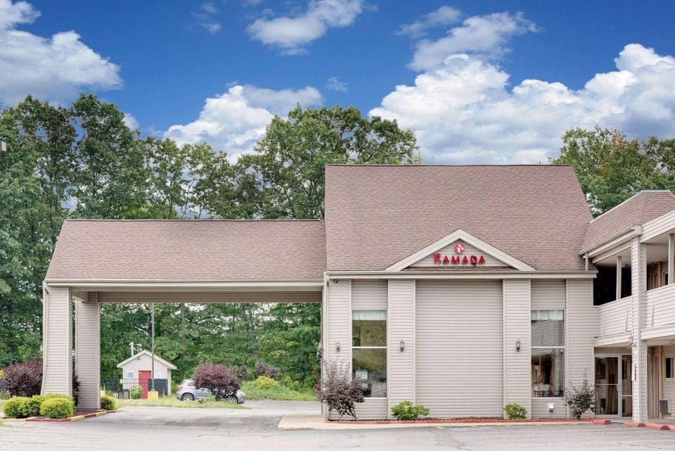 Property building, On site