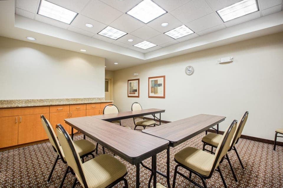 Meeting/conference room