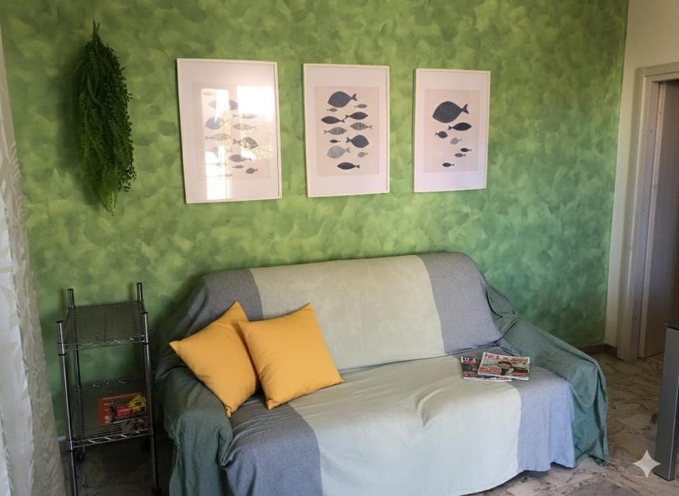 Living room, Photo of the whole room