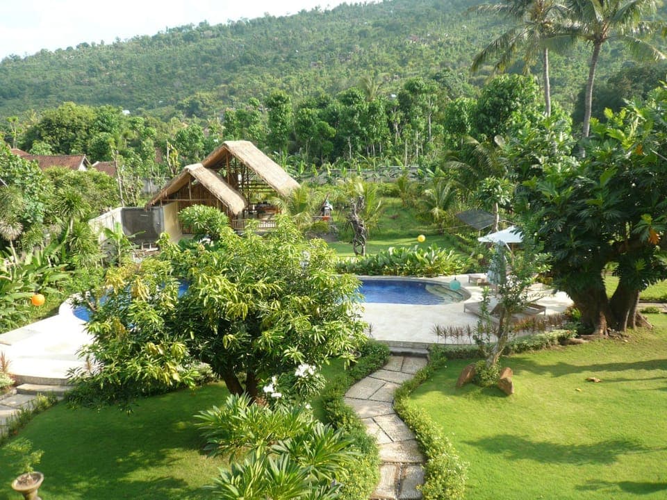 Garden view, Mountain view, Pool view