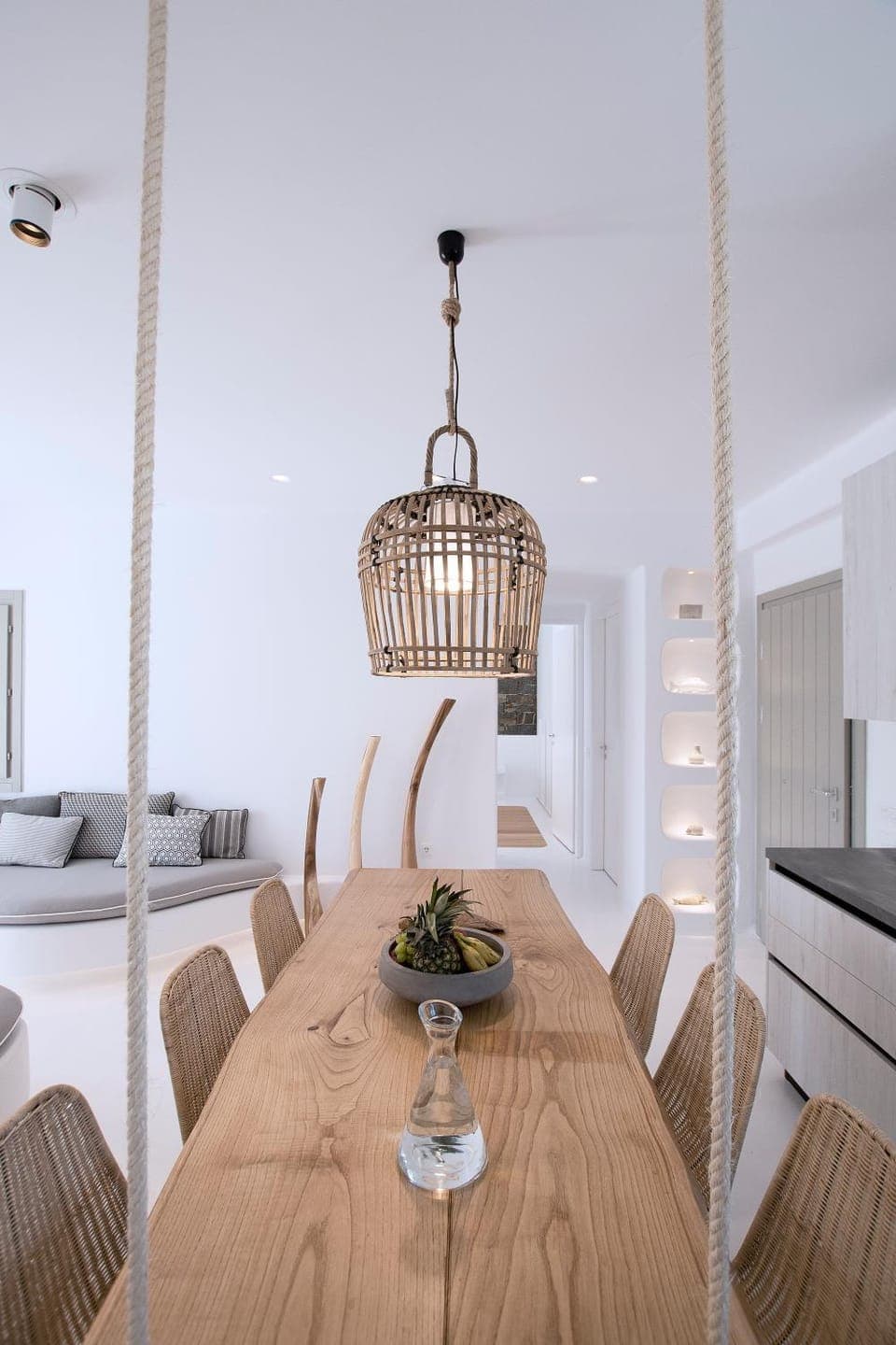 Seating area, Dining area