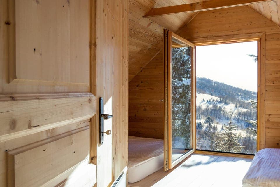 Bed, Winter, Bedroom, Mountain view