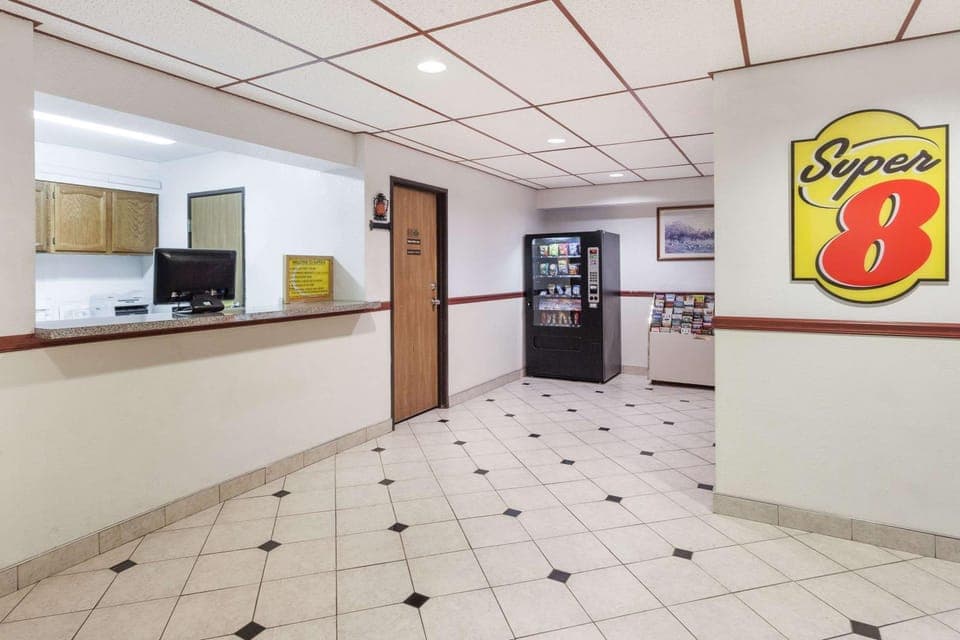 Lobby or reception, On site