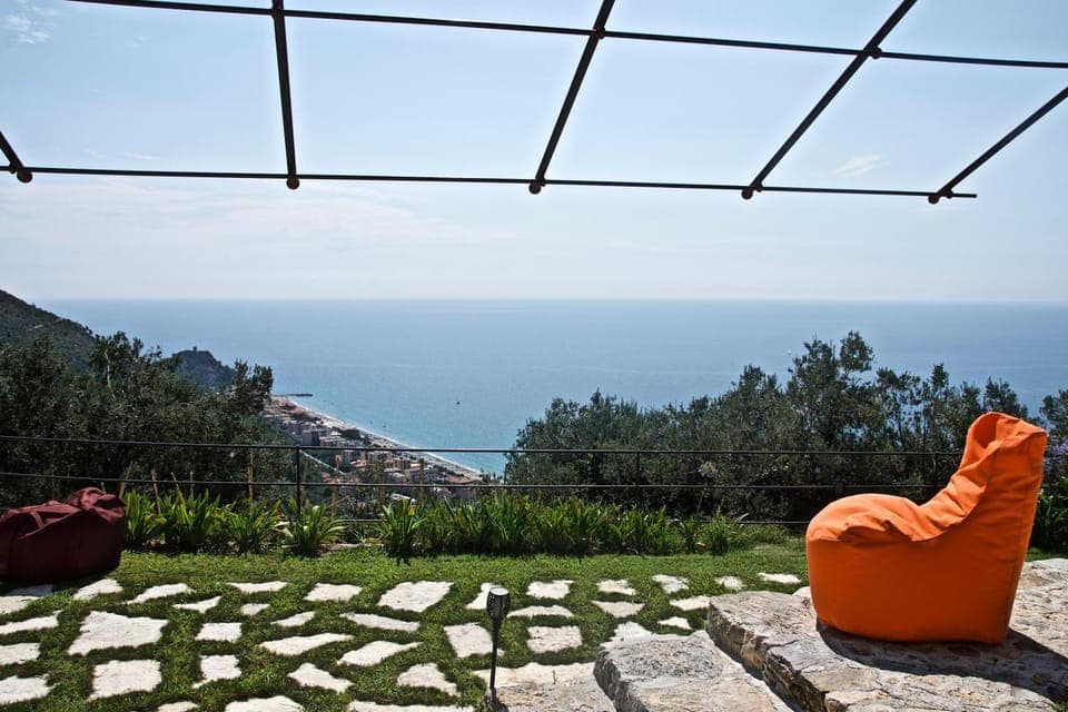 Garden, Sea view