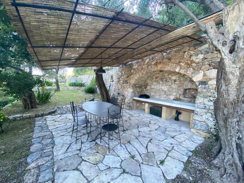 Patio, BBQ facilities, Garden, Garden view, Sea view