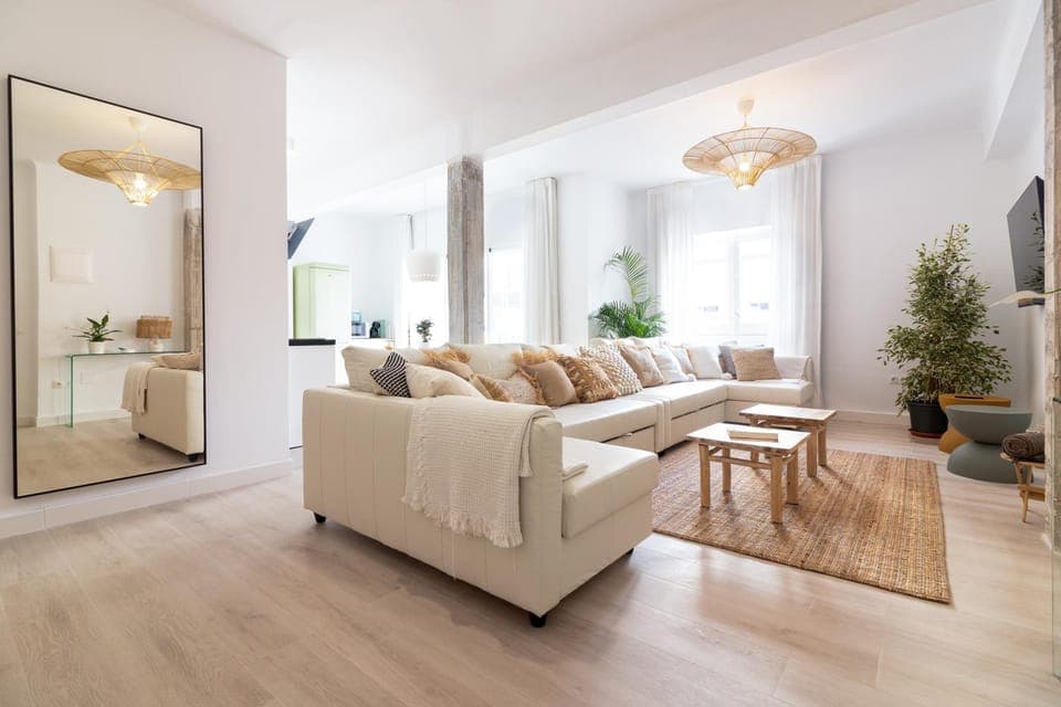 Living room, Seating area