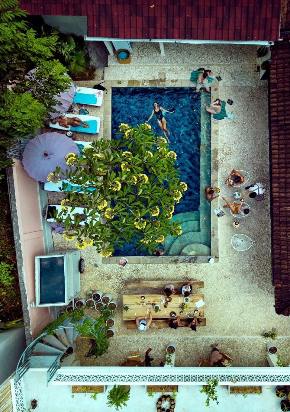 Restaurant/places to eat, Bird's eye view, Pool view