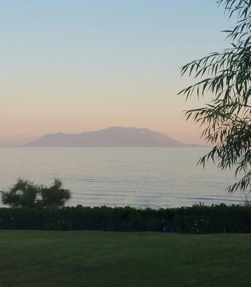 Garden view, Sea view